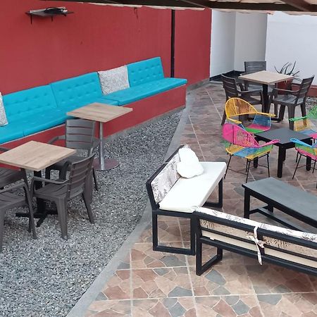 Hospedaje Casa Cultural Saberes Neiva  Buitenkant foto
